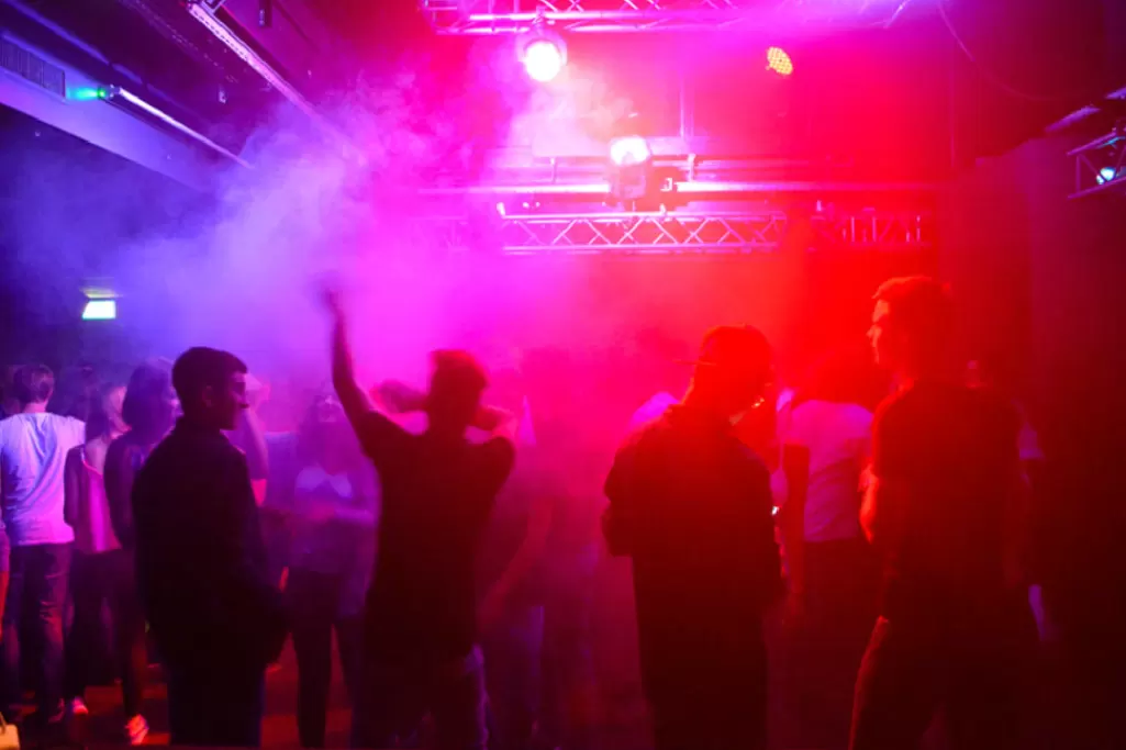 Titelbild für die Nachricht «MidA Afterparty?!»